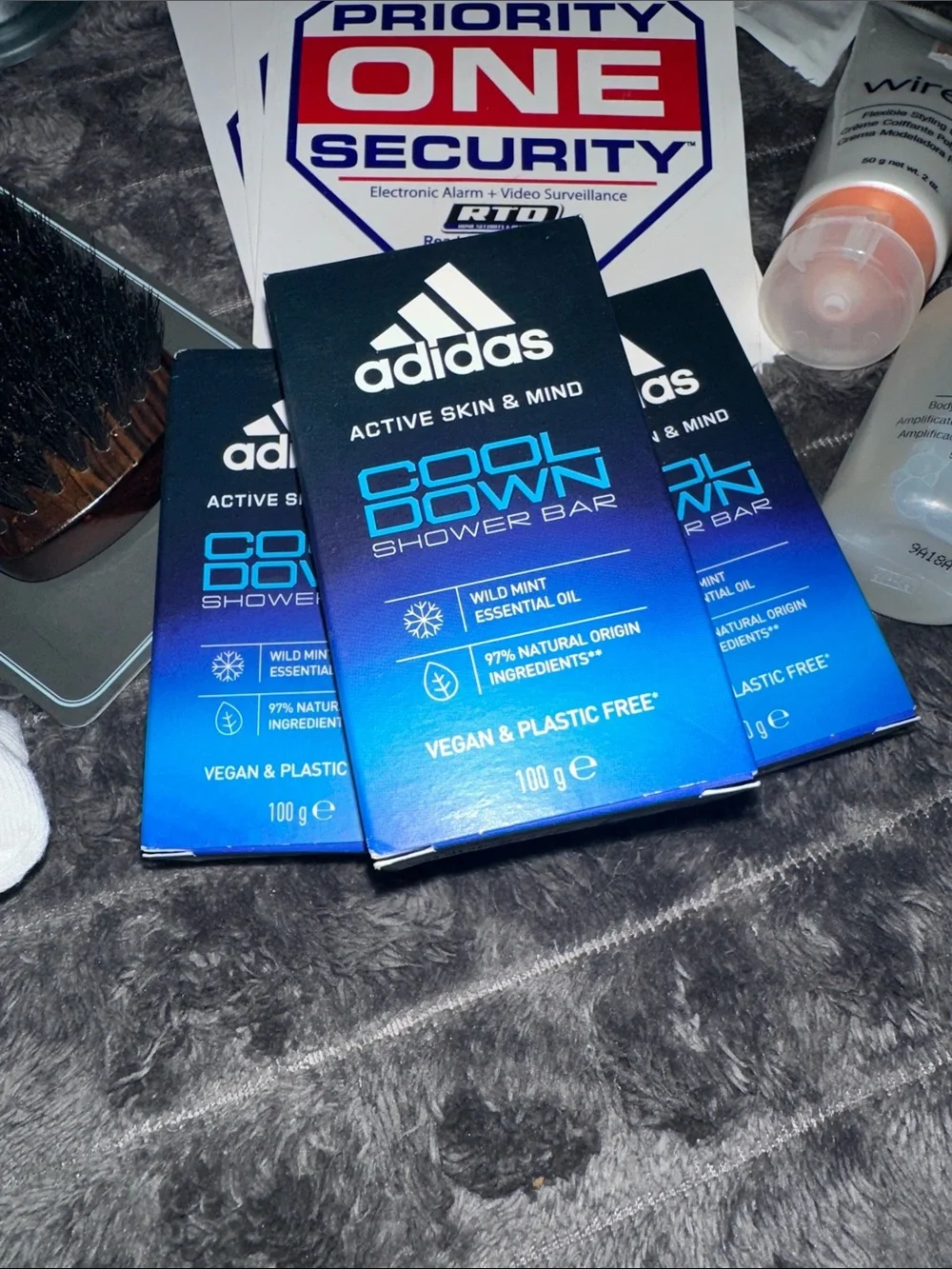 adidas Deep Dive Blue Shower Bar Trio with Men’s Grooming Accessories